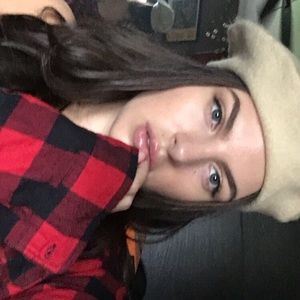 Meet your Posher, Jenna